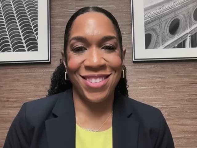 Illinois Democrat Wants to Abolish ICE, Calls Border Enforcement 'Terror'