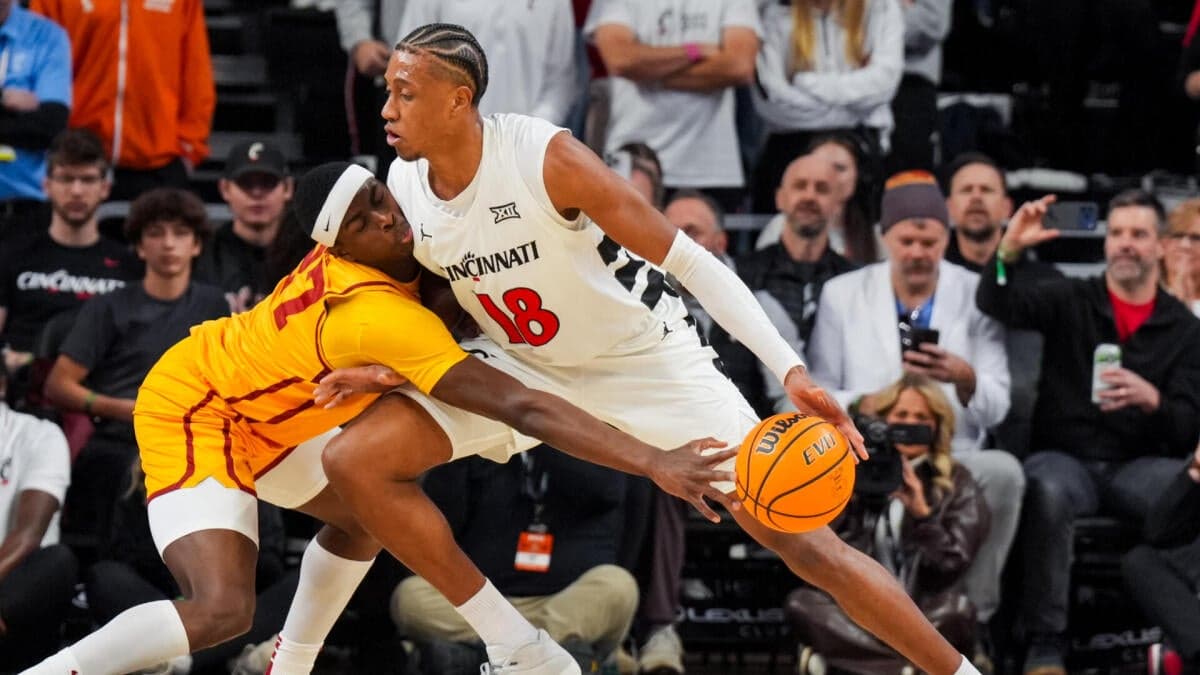 College Basketball Chaos: Elite Teams Crumble Under Pressure