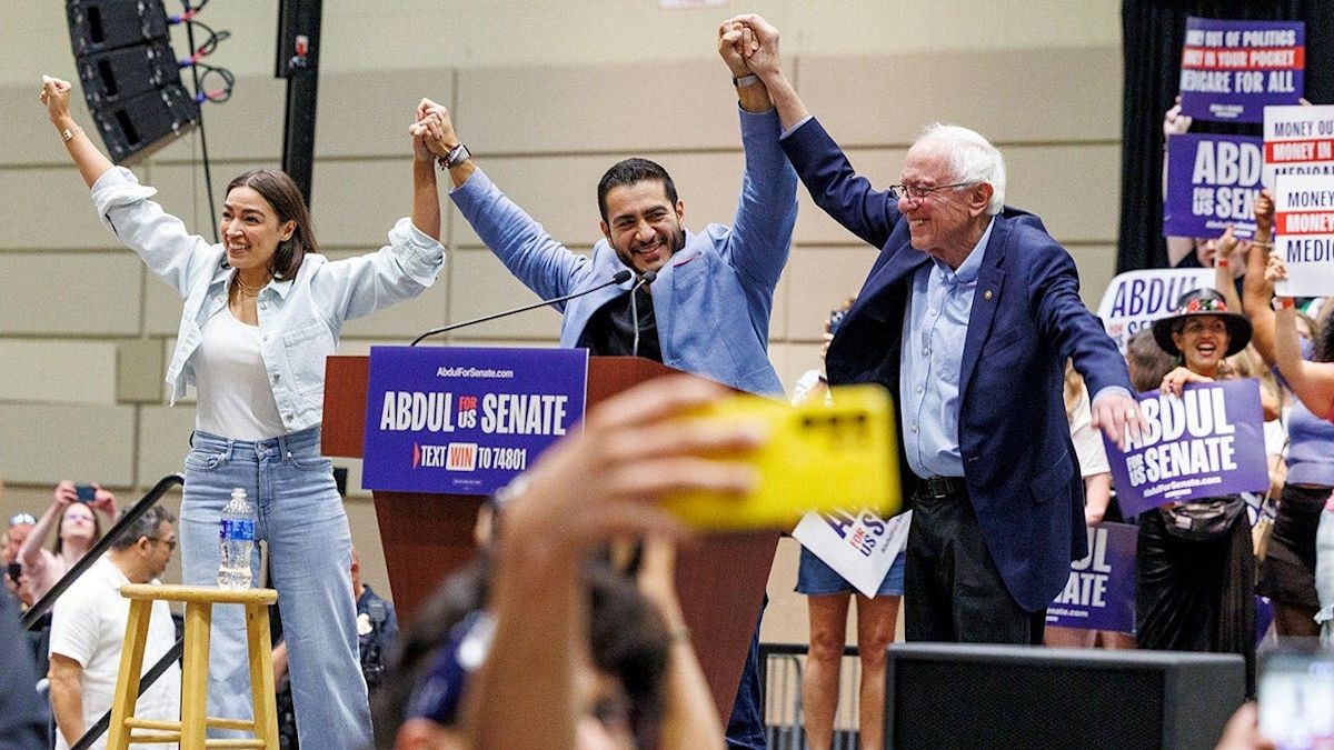Bernie Sanders Accuses Dems of Wanting Their Own Michigan Nominee to Lose