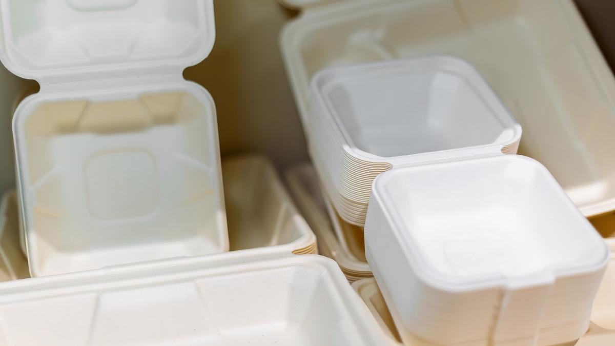 Yale Study: Green Plastics Could Double Emissions Without Infrastructure